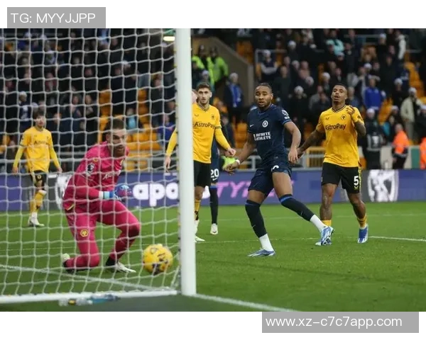 恩昆库错失单刀机会补时阶段干扰萨56绝杀球令人心痛 恩昆库错失单刀机会补时阶段干扰萨56绝杀球令人心痛