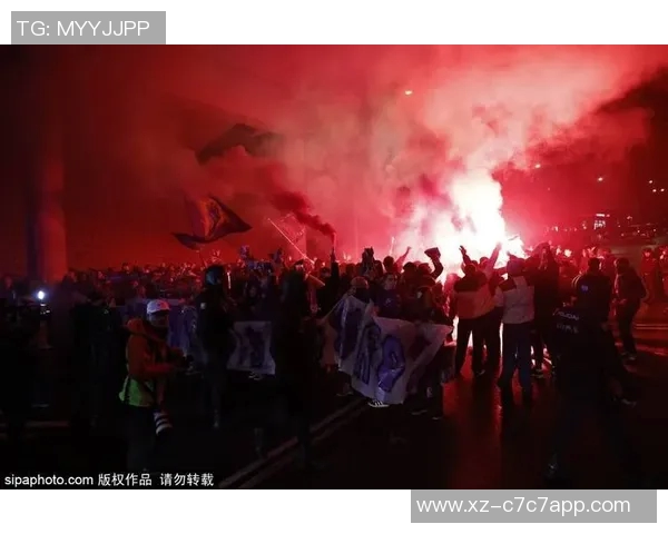 拉菲尼亚回乡举办圣诞慈善活动温暖帮助有需要的人们