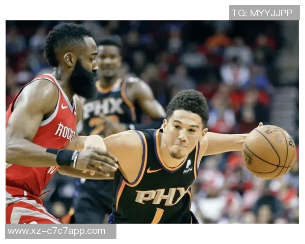 布克坦言首节表现不佳罚球问题持续困扰球队需咬牙坚持