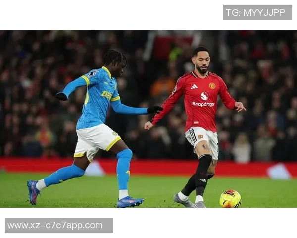 B费闪耀全场贡献两射一传荣膺曼联战狼队最佳球员称号 B费闪耀全场贡献两射一传荣膺曼联战狼队最佳球员称号